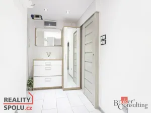 Prodej bytu 2+1, Ostrava - Přívoz, Na Liškovci, 92 m2