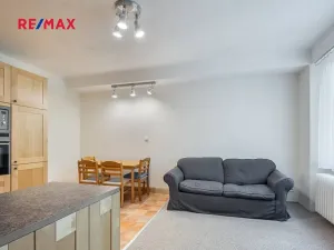 Pronájem bytu 3+kk, Praha - Holešovice, Přístavní, 74 m2