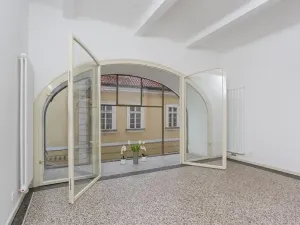 Pronájem kanceláře, Praha - Staré Město, Martinská, 76 m2