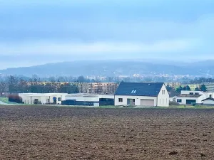 Prodej pozemku pro bydlení, Hrušovany u Brna, Pod Střediskem, 728 m2