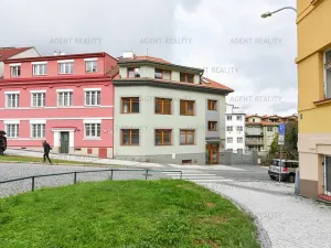 Pronájem bytu 3+kk, Praha - Břevnov, Za Strahovem, 56 m2