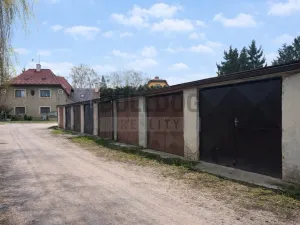 Prodej garáže, Dobrovice, Tyršova, 15 m2