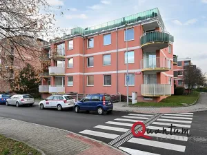 Pronájem bytu 2+kk, Praha, Remízková, 53 m2