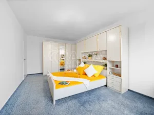 Pronájem bytu 2+1, Ústí nad Labem - Severní Terasa, Kmochova, 60 m2