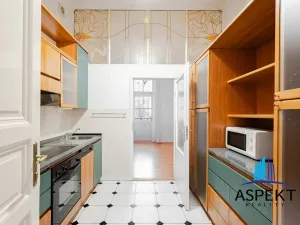 Pronájem bytu 2+1, Praha - Vinohrady, Lužická, 66 m2