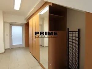 Pronájem kanceláře, Praha - Smíchov, Štefánikova, 63 m2