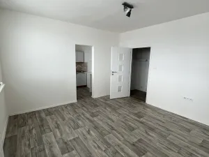 Pronájem bytu 2+1, Olomouc - Nové Sady, Zikova, 48 m2