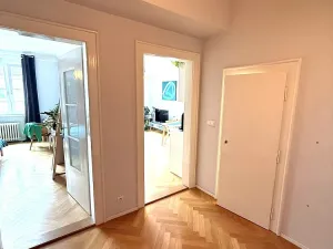 Pronájem bytu 2+kk, Praha - Vinohrady, Kouřimská, 54 m2