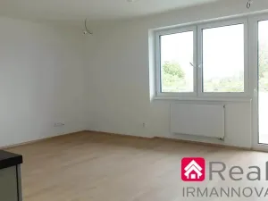 Prodej bytu 2+kk, Pohořelice, Znojemská, 66 m2