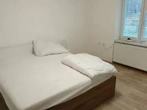 Pronájem bytu 2+1, Břeclav, Smetanovo nábřeží, 56 m2