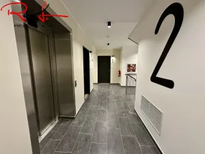 Prodej bytu 1+kk, Praha, Honzíkova, 29 m2