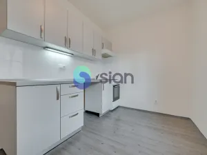 Pronájem bytu 1+1, Ostrava, Svazácká, 35 m2