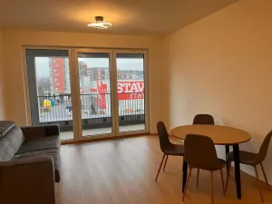 Pronájem bytu 1+kk, Praha - Hloubětín, Poděbradská, 32 m2