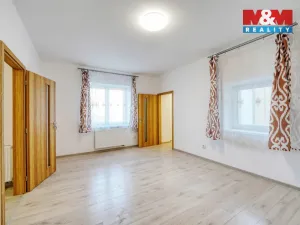 Pronájem bytu 1+1, Plzeň - Jižní Předměstí, Husova, 35 m2