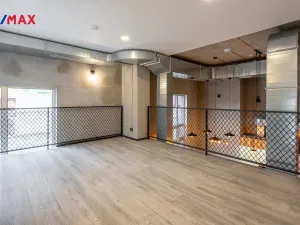 Pronájem restaurace, Praha - Stodůlky, Tlumačovská, 365 m2