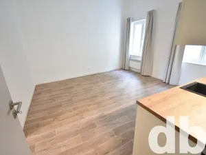 Pronájem bytu 2+kk, Karlovy Vary, Táborská, 52 m2