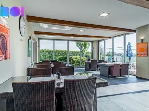 Prodej restaurace, Frýdek-Místek, Olbrachtova, 600 m2