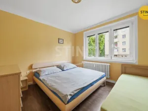 Pronájem bytu 2+1, Nová Role, Tovární, 60 m2