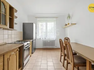 Pronájem bytu 2+1, Nová Role, Tovární, 60 m2