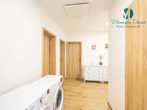 Prodej bytu 3+kk, Trstěnice, 70 m2