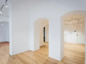 Pronájem obchodního prostoru, Praha - Malá Strana, Vlašská, 98 m2