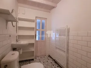 Pronájem bytu 1+kk, Kolín - Kolín I, Zámecká, 43 m2