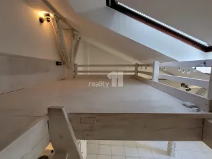 Pronájem bytu 1+kk, Kolín - Kolín I, Zámecká, 43 m2