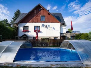 Prodej ubytování, Strážné, 450 m2