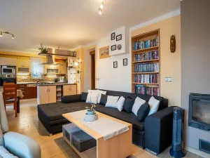 Prodej ubytování, Strážné, 450 m2