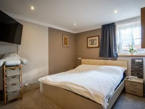 Prodej rodinného domu, Strážné, 450 m2