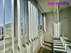 Prodej bytu 3+1, Chomutov, Vítězslava Nezvala, 66 m2