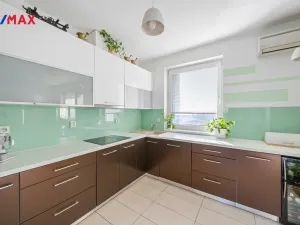 Prodej bytu 3+1, Vysoká nad Labem, 83 m2