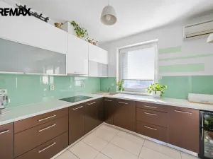 Prodej bytu 3+1, Vysoká nad Labem, 83 m2