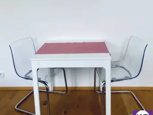 Prodej bytu 1+kk, Praha, Perucká, 23 m2