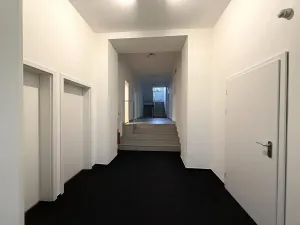 Pronájem kanceláře, Brno - Židenice, Kosmákova, 20 m2