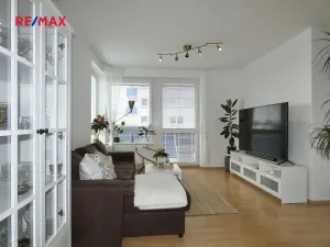 Pronájem bytu 2+kk, Liberec, Rubínová, 74 m2