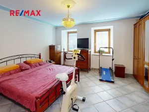 Prodej rodinného domu, Janůvky, 457 m2