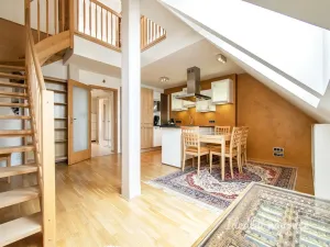 Prodej bytu 3+kk, Praha - Nusle, Táborská, 93 m2