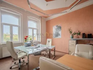 Prodej činžovního domu, Karlovy Vary, náměstí Republiky, 672 m2