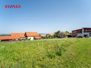 Prodej pozemku pro bydlení, Svinaře, 930 m2