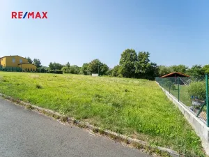 Prodej pozemku pro bydlení, Svinaře, 930 m2