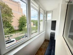 Pronájem bytu 1+kk, Teplice, U divadla, 38 m2