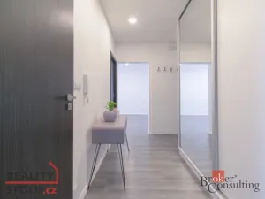 Pronájem bytu 2+1, Ostrava - Poruba, Josefa Skupy, 59 m2