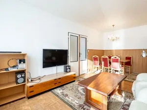 Pronájem bytu 3+1, Praha - Troja, Krosenská, 69 m2