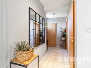 Prodej rodinného domu, Tuchoměřice, Pod Hájem, 205 m2