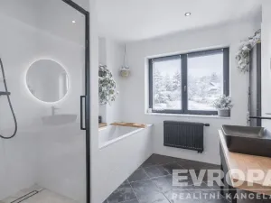 Prodej rodinného domu, Tuchoměřice, Pod Hájem, 205 m2