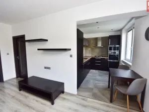 Pronájem bytu 2+1, Olomouc, I. P. Pavlova, 46 m2