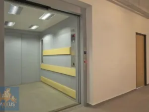 Pronájem skladu, Praha - Horní Počernice, Ve žlíbku, 37 m2