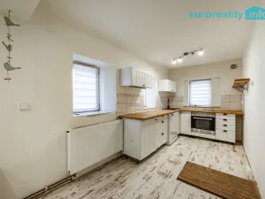 Prodej chalupy, Kraslice - Černá, 192 m2