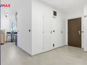 Prodej bytu 3+1, Otovice, K Panelárně, 83 m2